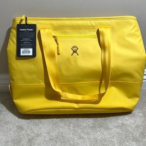 Hydro flask cooler